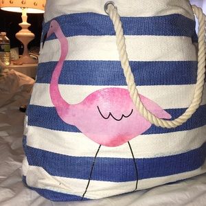 Cute straw beach bag! "Used once"